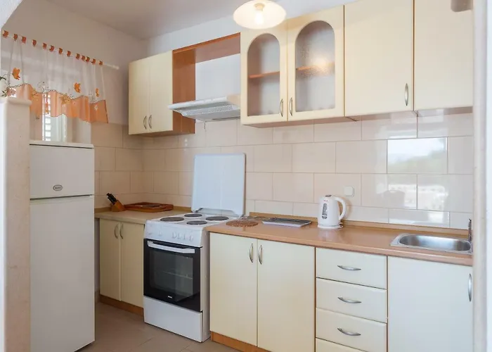 Apartament Lalic *