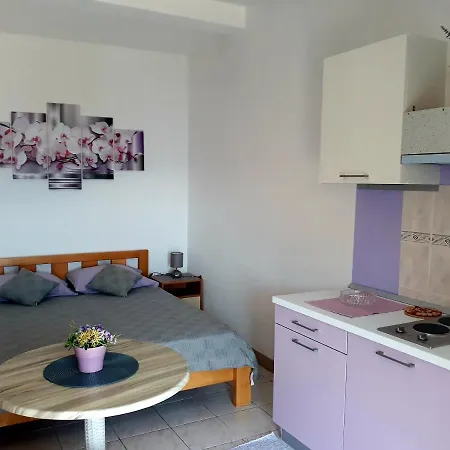 Apartment Lalic *