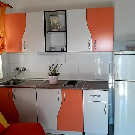 Lalic Apartment *