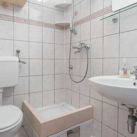 Lalic Apartment Bol